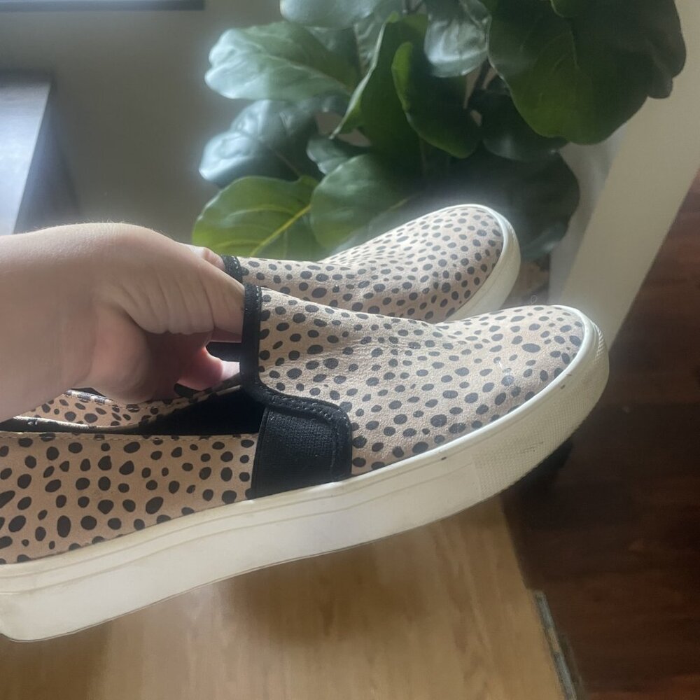 Universal Thread Slipons - Picture 3 of 3